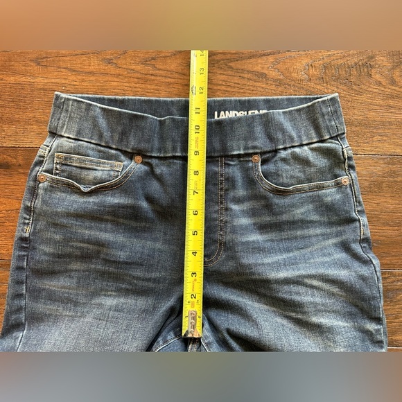 Lands End Women's Mid-rise Pull-on Skinny Jean Jegging- size 8 - Picture 3 of 7